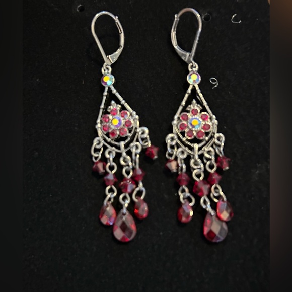 Beautiful 1928 Black & red stone dangle earrings - Picture 4 of 5